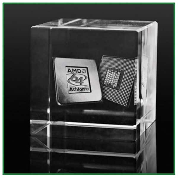 Cube de verre gravure laser 3d