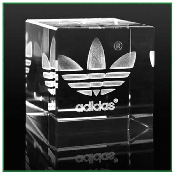 Cubes de verre personnalisables