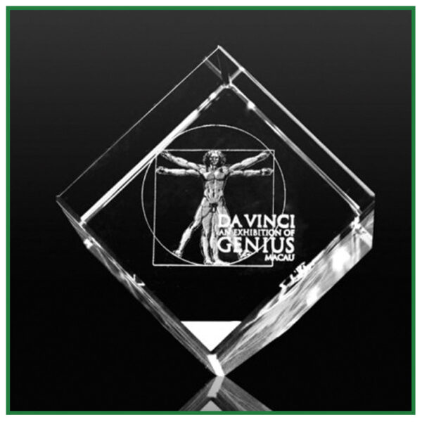 cube en verre personnalisé