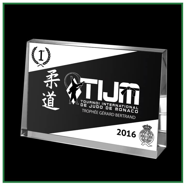 trophée en verre gravure laser