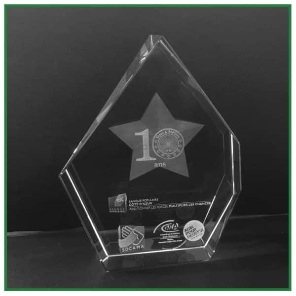 trophée en verre gravure laser