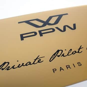 Plaques de signalétique gravées ou imprimées - plaque de porte plexi