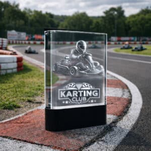 Trophée en verre optique sur base noire