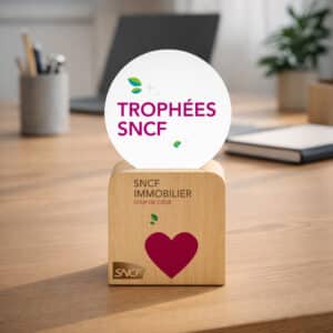 Trophée plexi et bois personnalisé