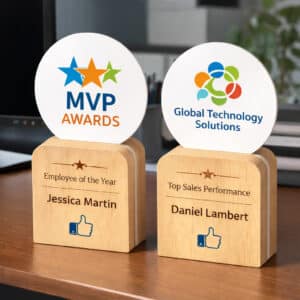 Trophée plexi et bois personnalisé