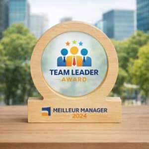 Trophée rond bois et plexi personnalisé