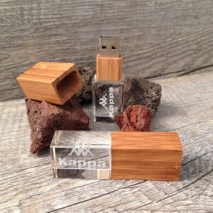 Clés USB verre bois personnalisée gravée