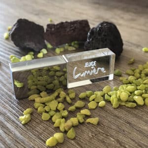 Clé USB en verre personnalisée gravée