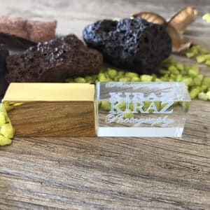 Clé USB gravée en verre Gold