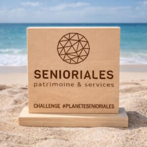 Trophée bois carré personnalisable sur socle