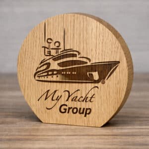 Trophées en bois personnalisés